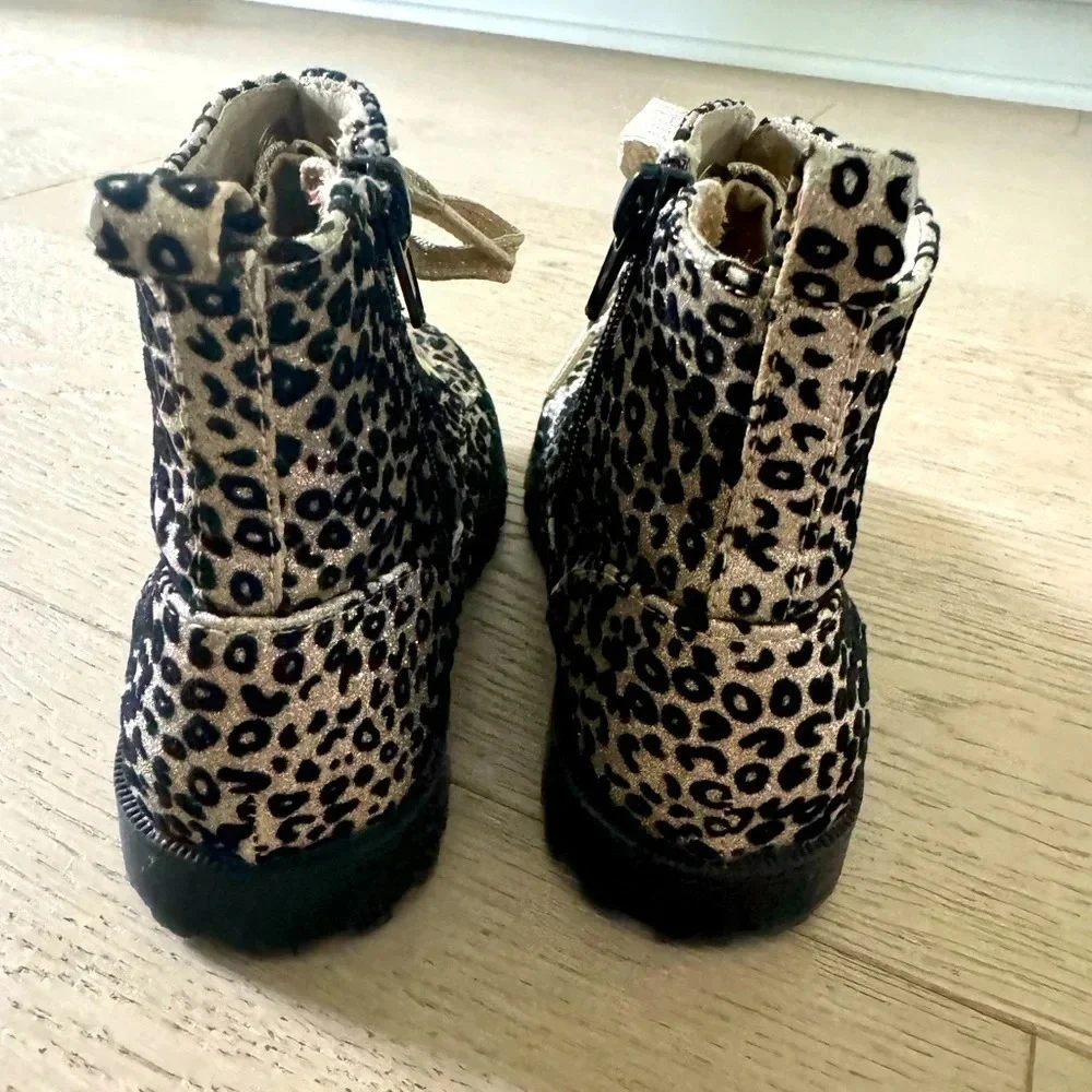 Harper Canyon cheetah print (velvet texture) girls boots size 11